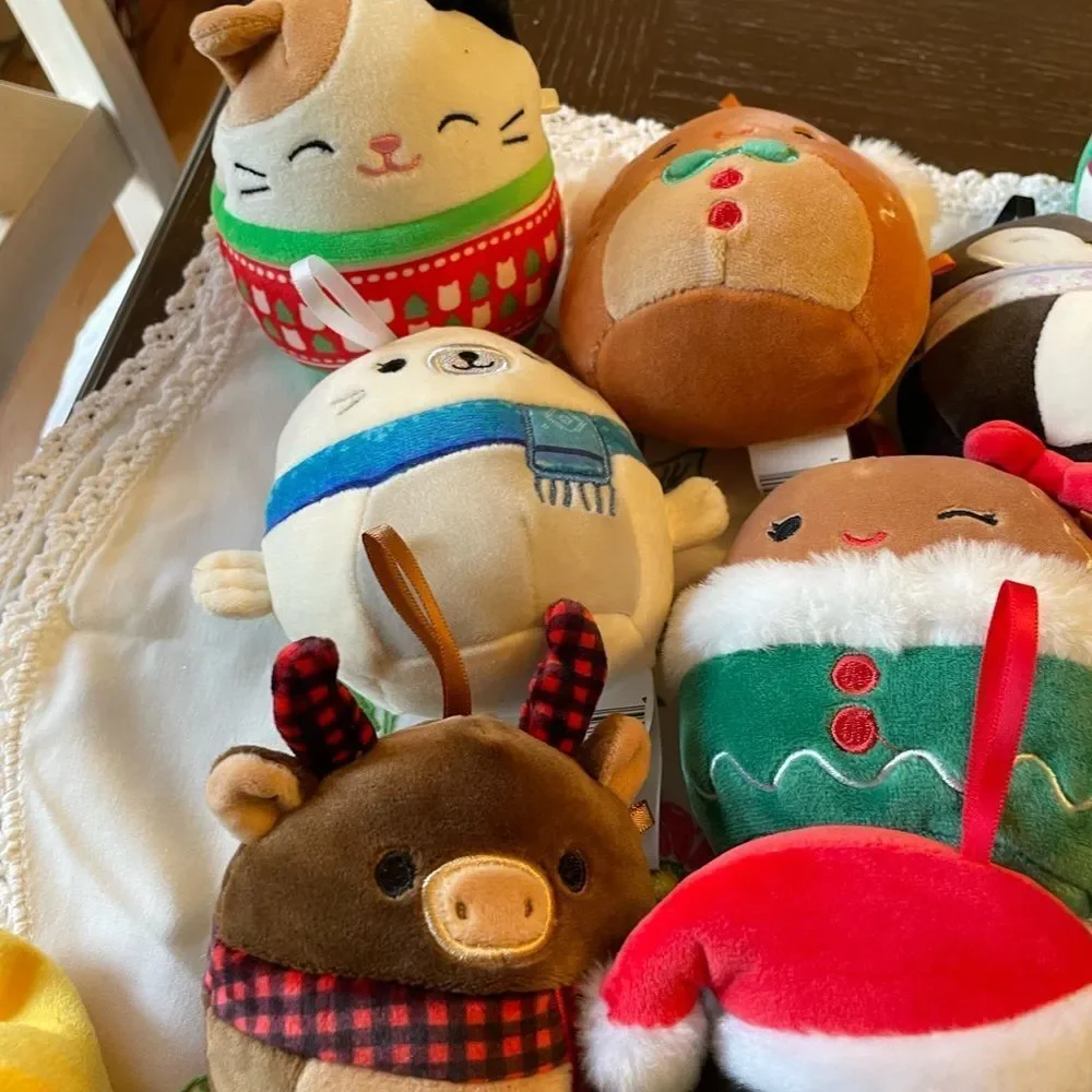 Squishmallow Mini 4 Inch Christmas Plush lot of 16 Minis!!